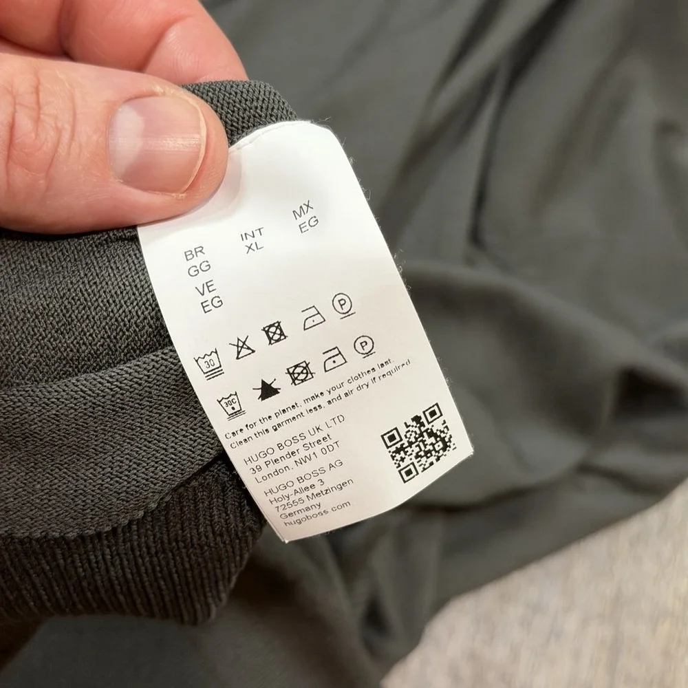 BOSS Hugo Boss Mens XL Dark Gray Crewneck Sweater Lightweight Pullover Polyamide
